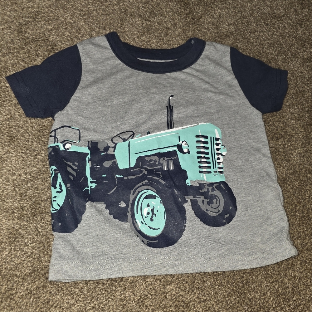 💓 3/$15 Toddler Boy's 18 Months Short Sleeve Tractor Tee